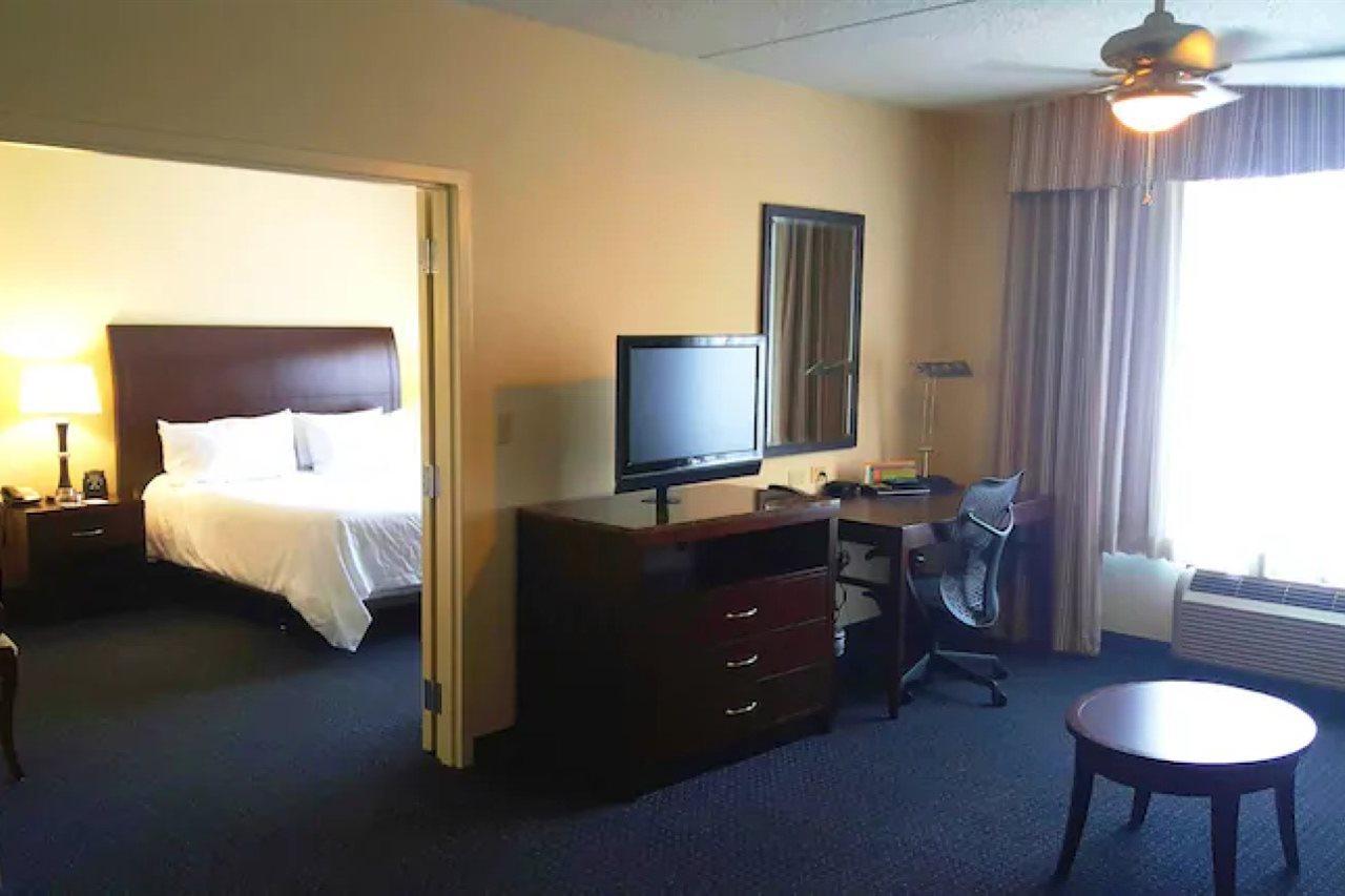 Hilton Garden Inn Lexington ג'ורג'טאון מראה חיצוני תמונה