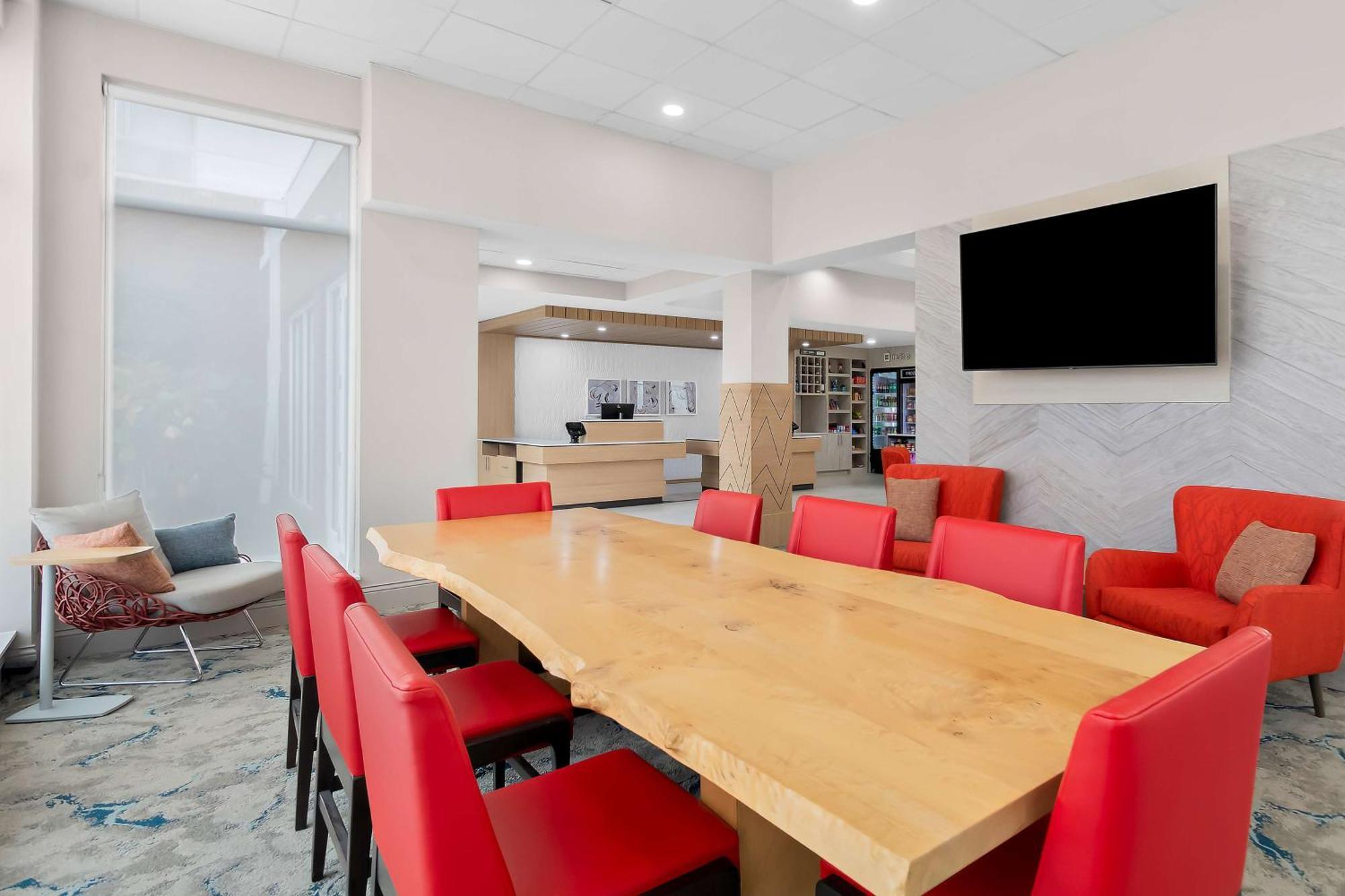Hilton Garden Inn Lexington ג'ורג'טאון מראה חיצוני תמונה
