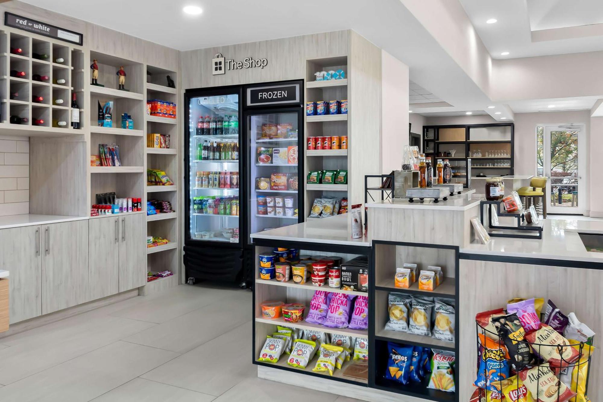 Hilton Garden Inn Lexington ג'ורג'טאון מראה חיצוני תמונה