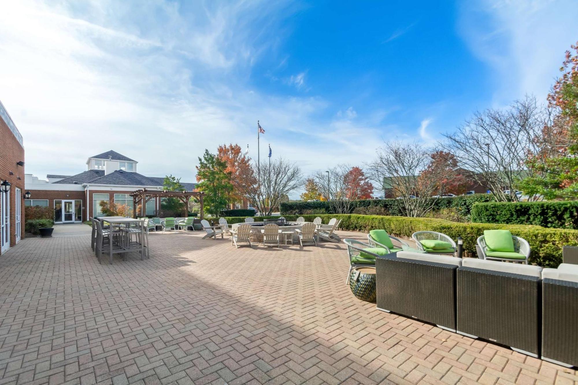 Hilton Garden Inn Lexington ג'ורג'טאון מראה חיצוני תמונה